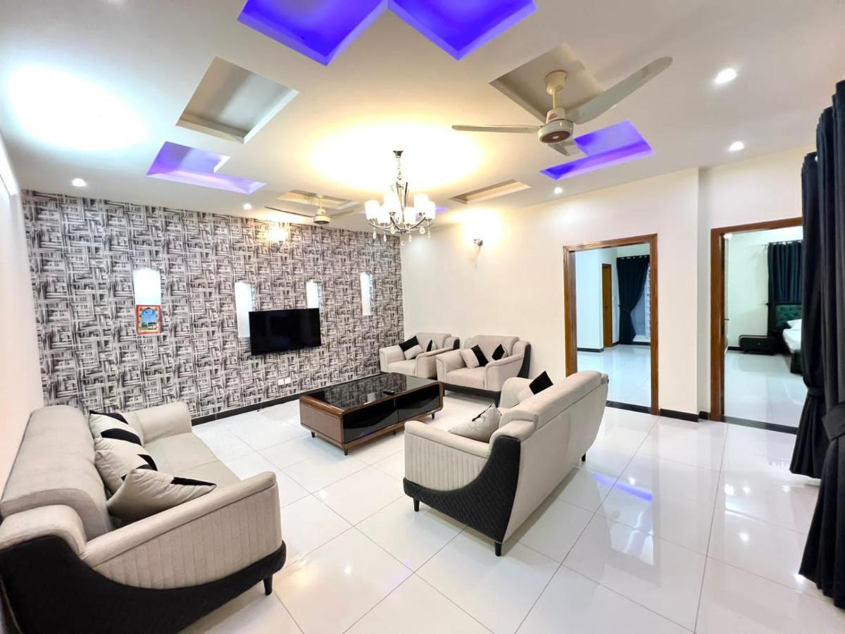 Luxury Apartment Rentals Islamabad Eksteriør bilde