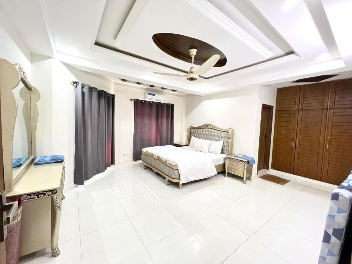 Luxury Apartment Rentals Islamabad Eksteriør bilde