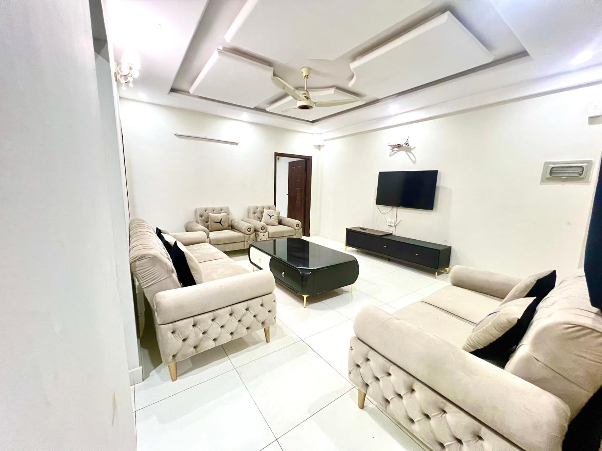 Luxury Apartment Rentals Islamabad Eksteriør bilde